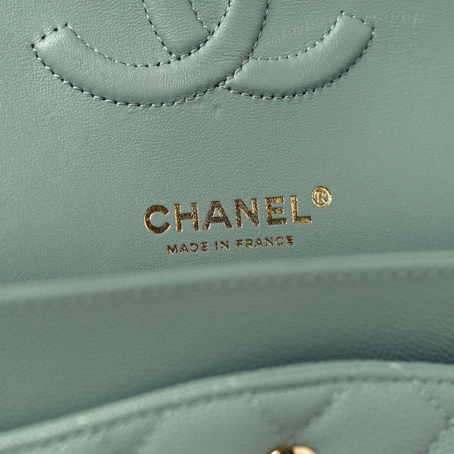 Caviar Quilted Medium Double Flap Dark Green
