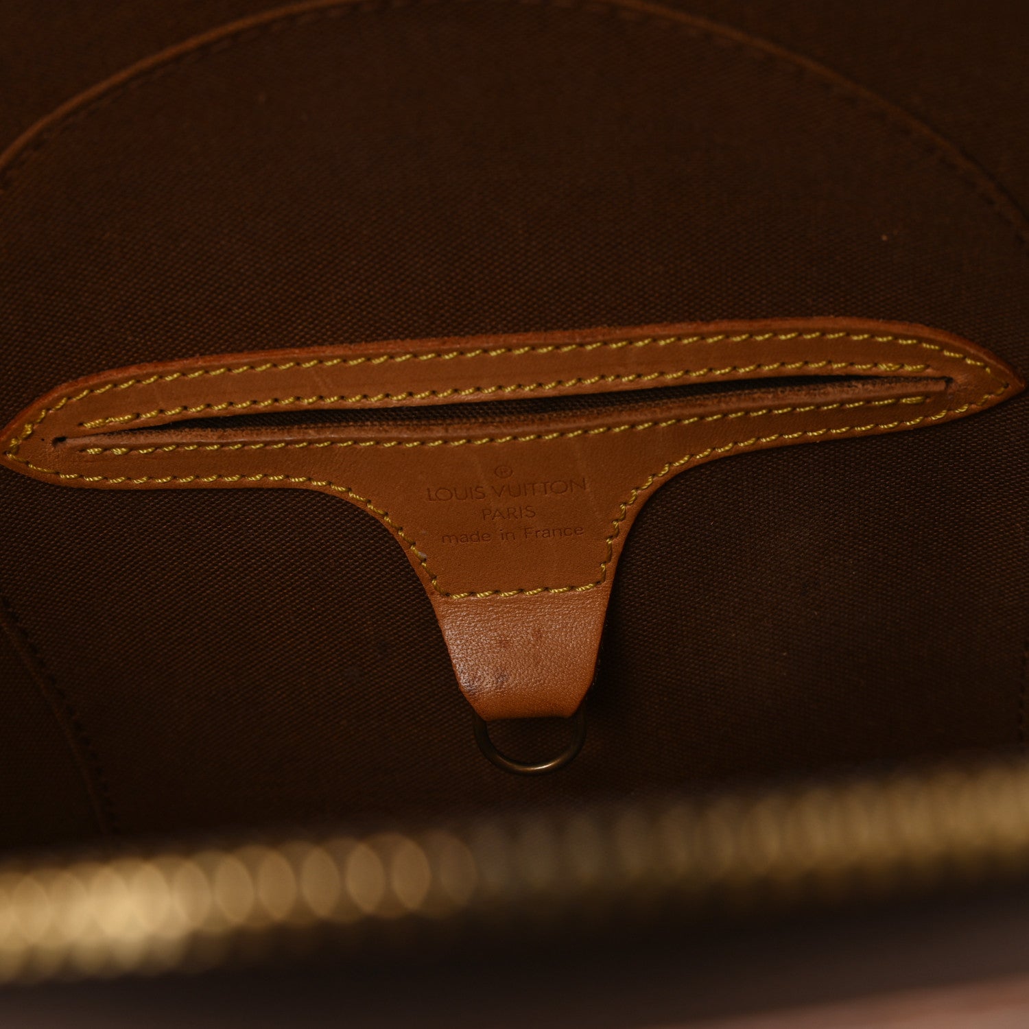 Louis Vuitton Monogram Ellipse MM 6 of 11