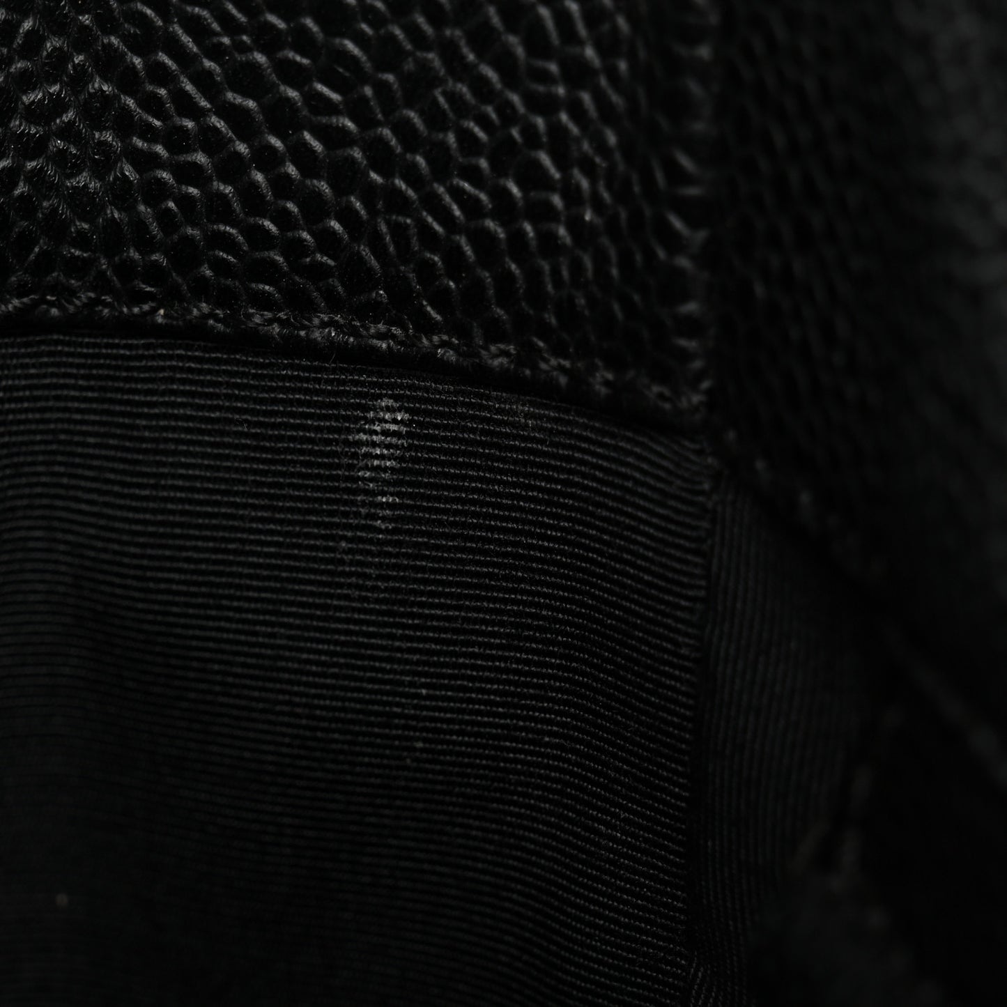 Caviar Quilted Petit Shopping Tote PST Black