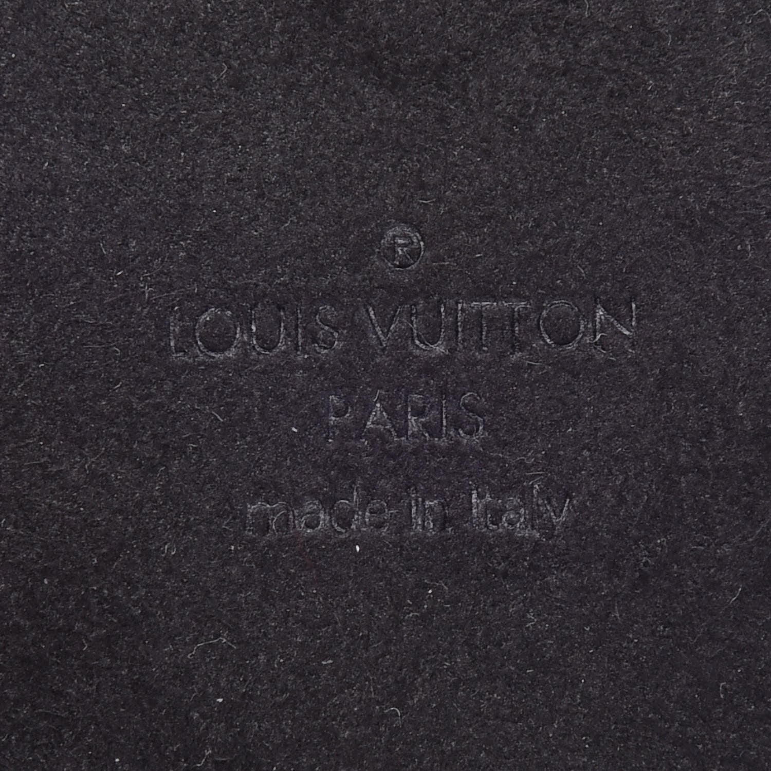 Louis Vuitton Monogram Eye-Trunk iPhone 7 Plus Case 5 of 9