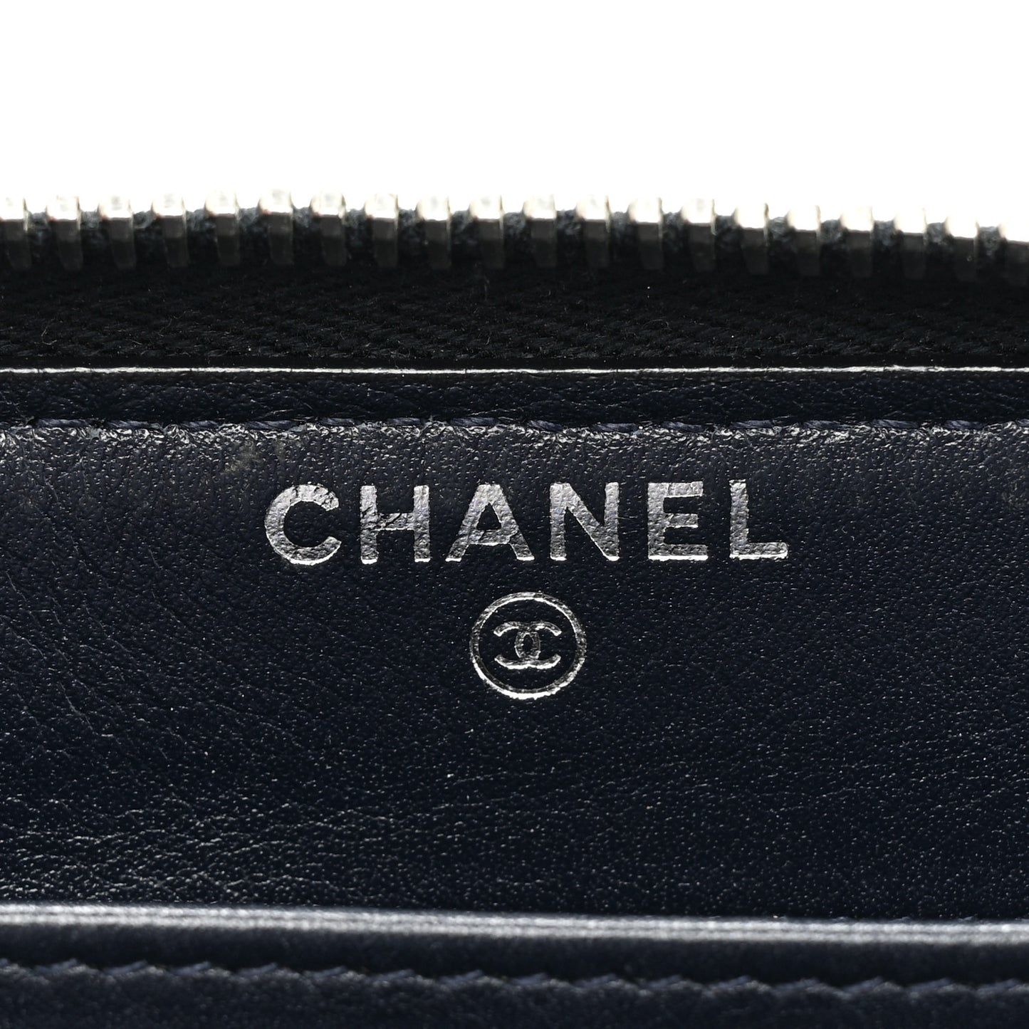 Caviar Quilted Large Gusset Zip Around Wallet Navy