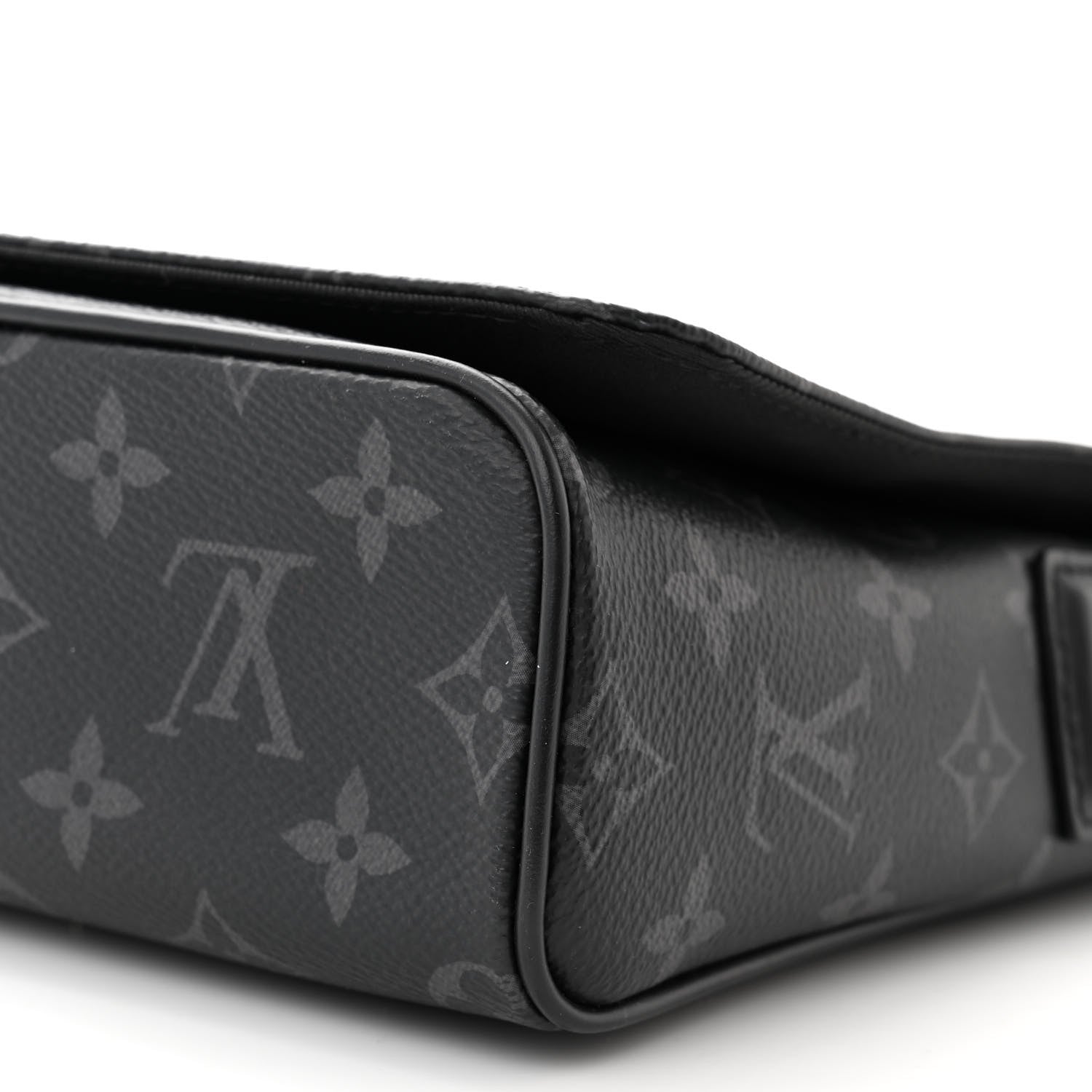 Louis Vuitton LOUIS VUITTON Monogram Eclipse District PM Black 10 of 10