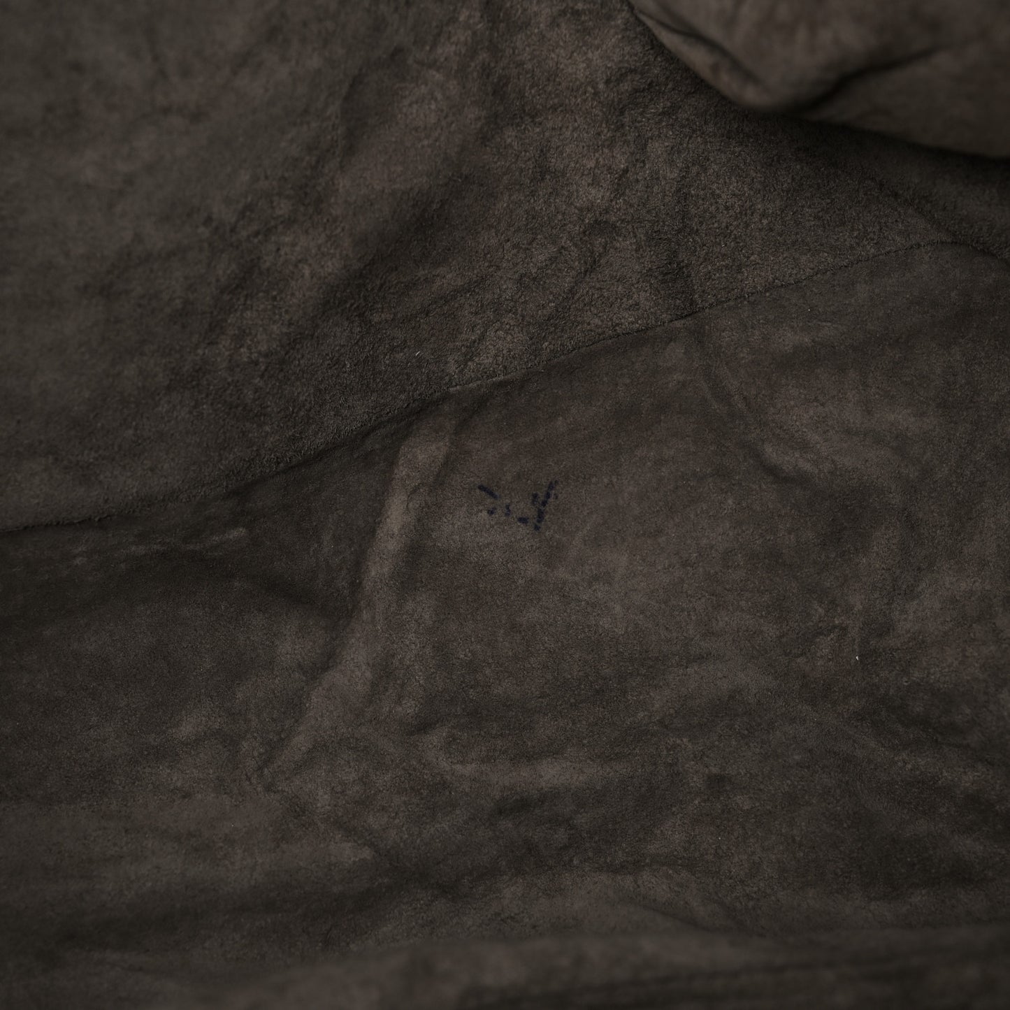 Nappa Intrecciato Large Campana Hobo Shadow