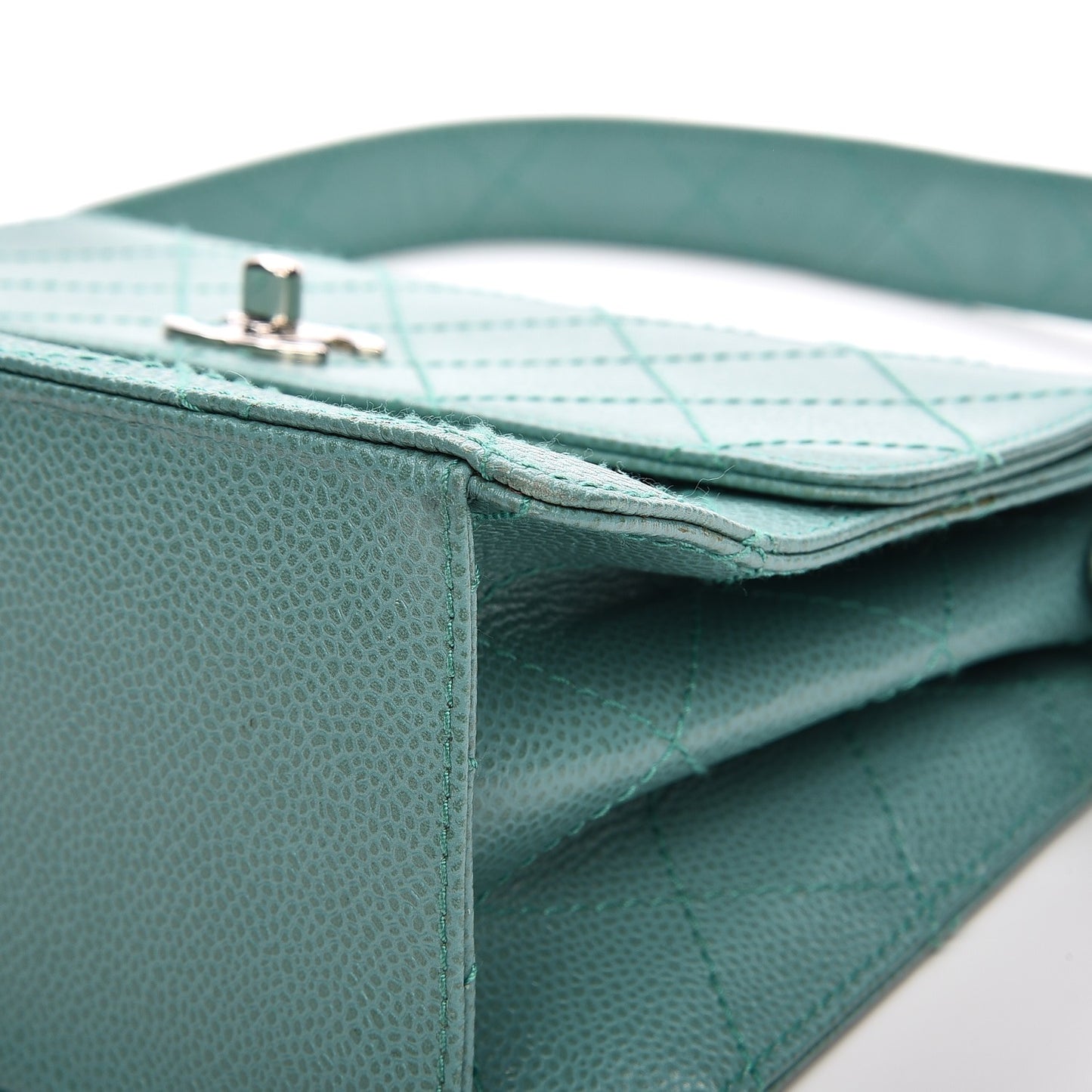 Caviar Flap Shoulder Bag Green