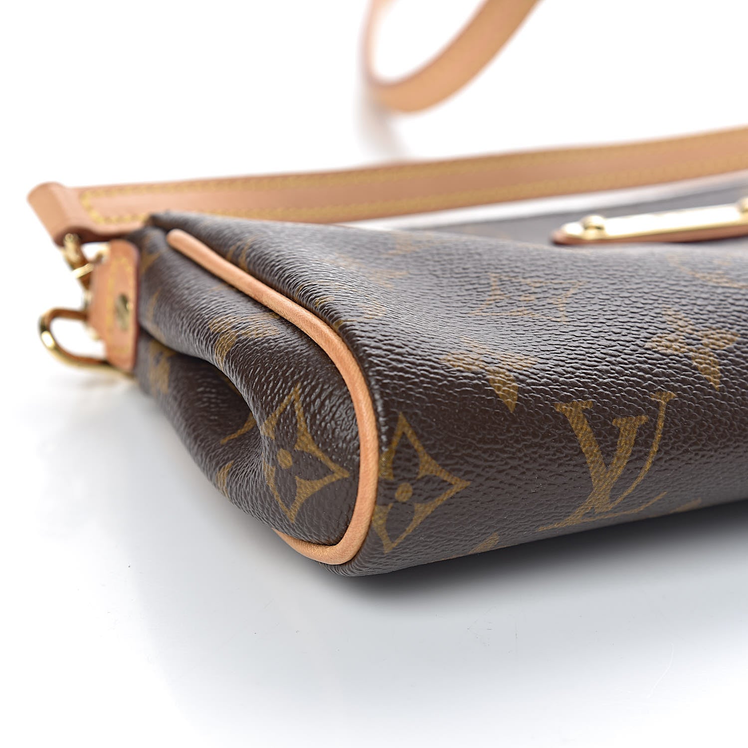 Louis Vuitton Monogram Eva Clutch 12 of 14