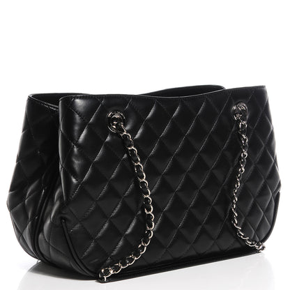 Chanel Lambskin Quilted Pagode Piping Tote Black 3 of 8
