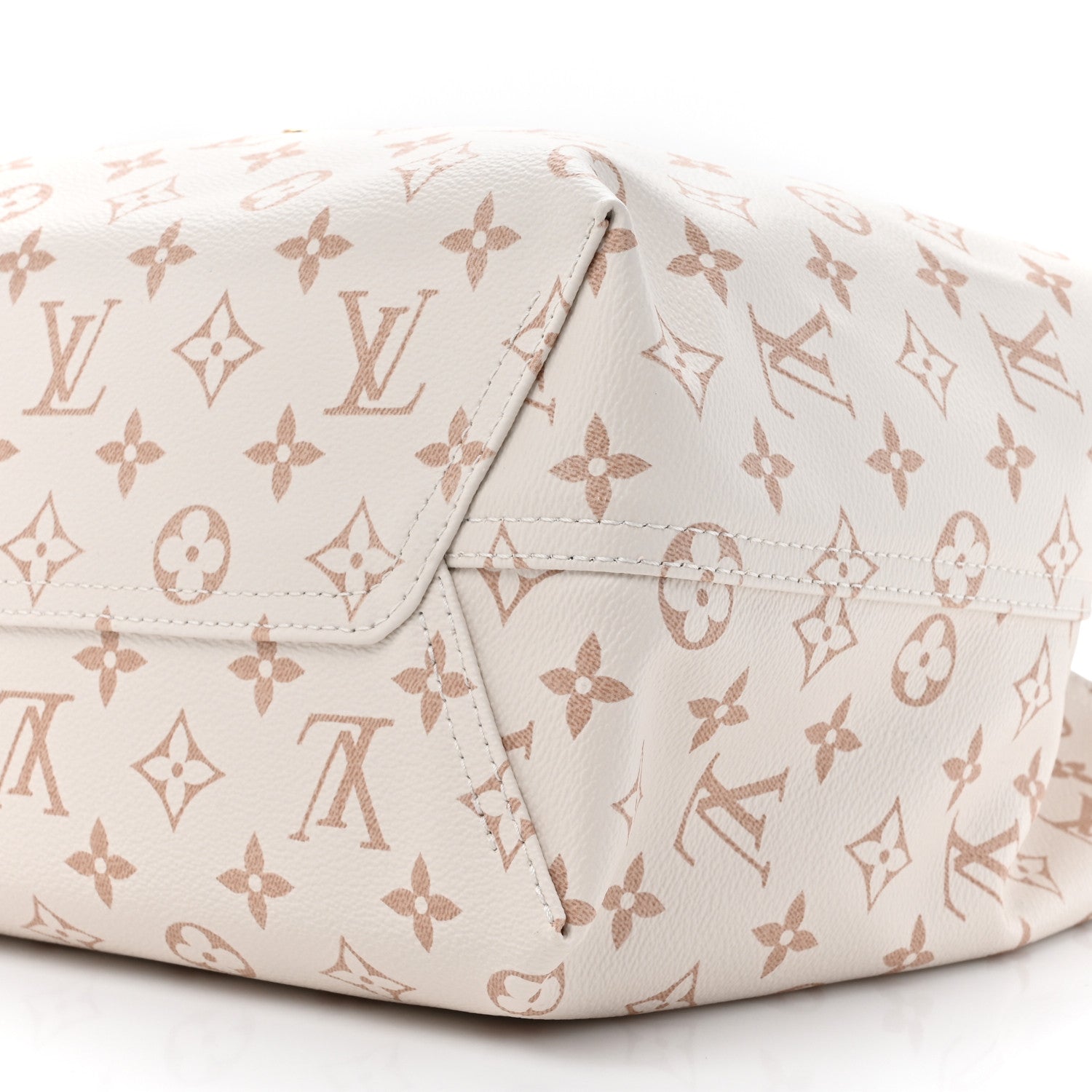 Louis Vuitton Monogram Dune Atlantis GM 9 of 10