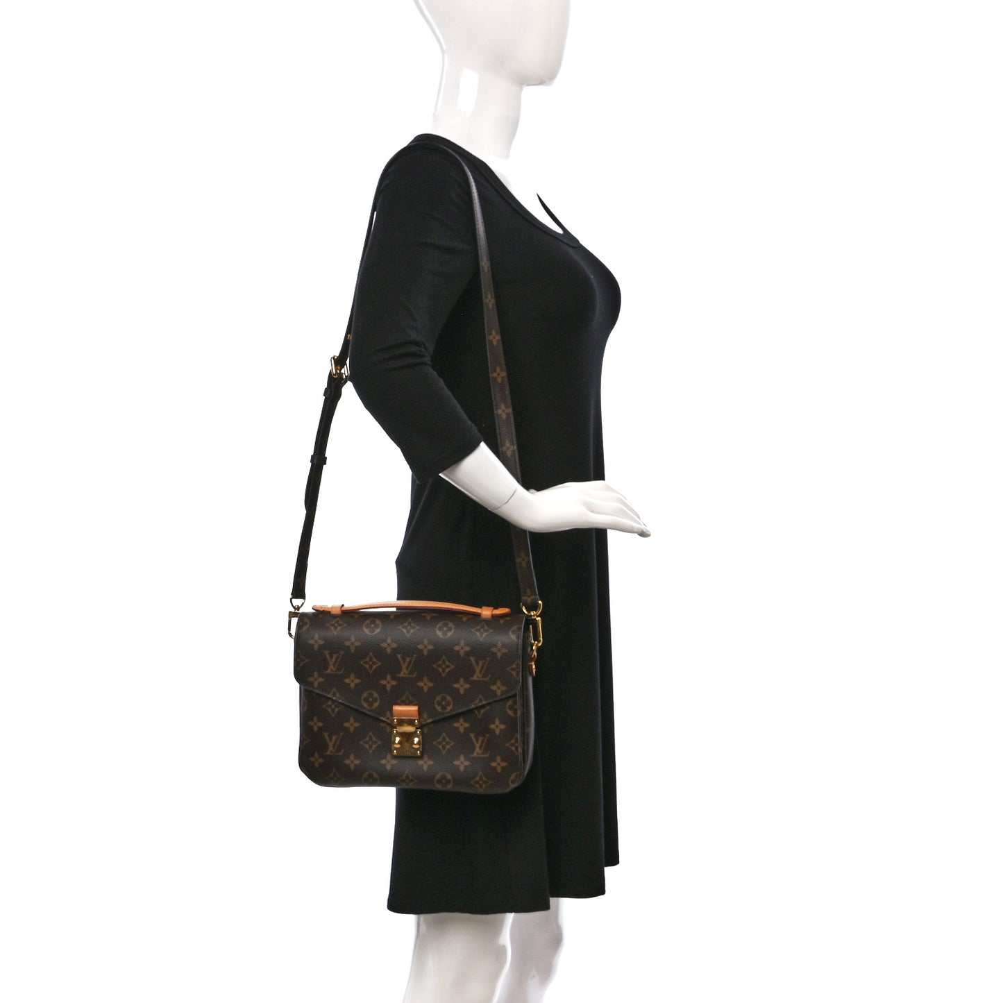 Monogram Pochette Metis