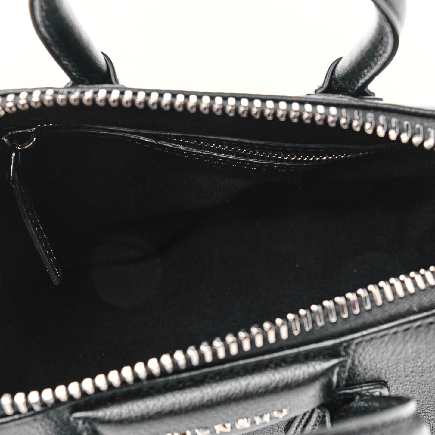 Sugar Goatskin Mini Antigona Black