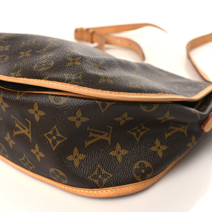 Louis Vuitton Monogram Menilmontant MM 8 of 9
