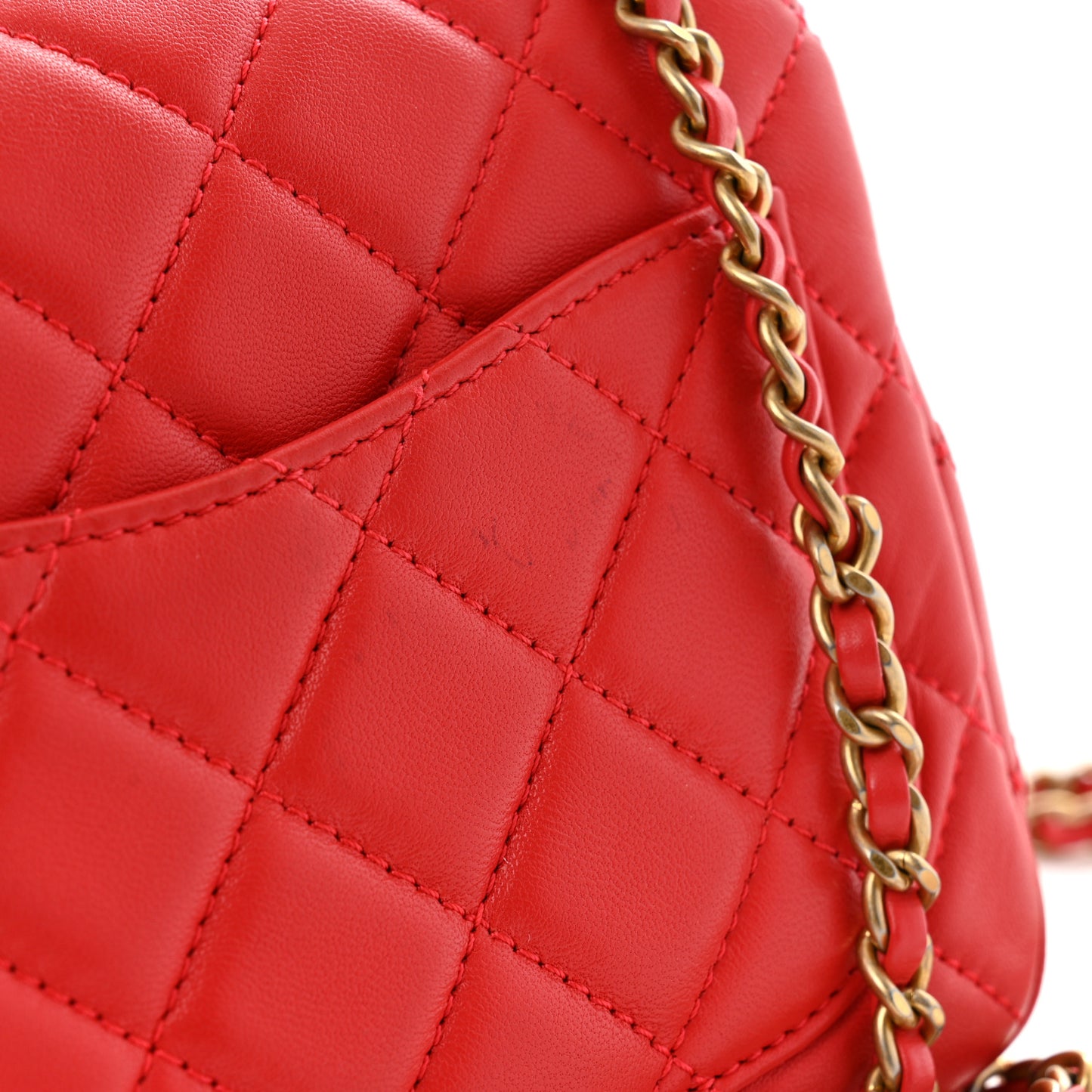 Lambskin Quilted Mini Pearl Crush Flap Red