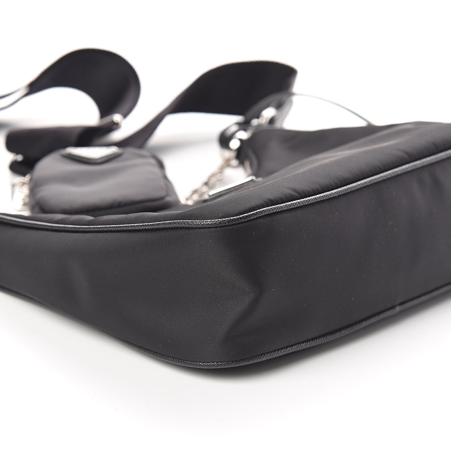 Prada Nylon Re-Edition 2005 Shoulder Bag Black 7 of 8