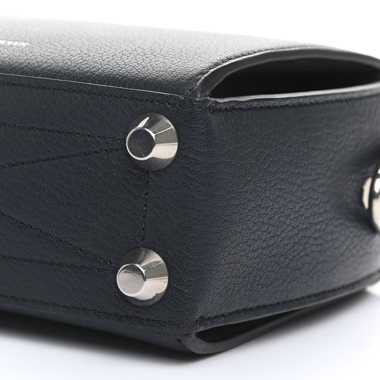 Fine Grain Goatskin Box Shoulder Bag 19 Navy