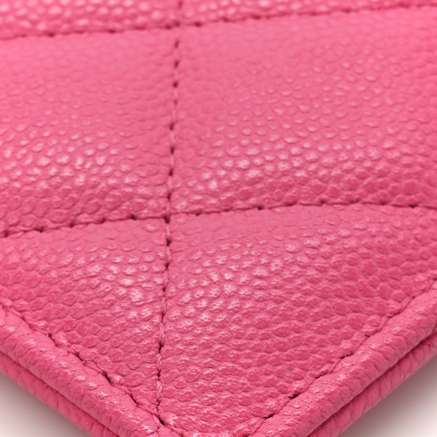 Caviar Quilted Vertical Card Holder Pink