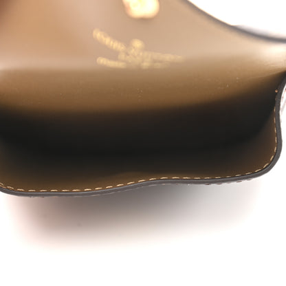 Louis Vuitton Monogram Utility Pouch 5 of 6