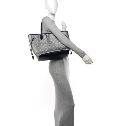 Louis Vuitton Monoglam Neverfull MM Blue 2 of 12