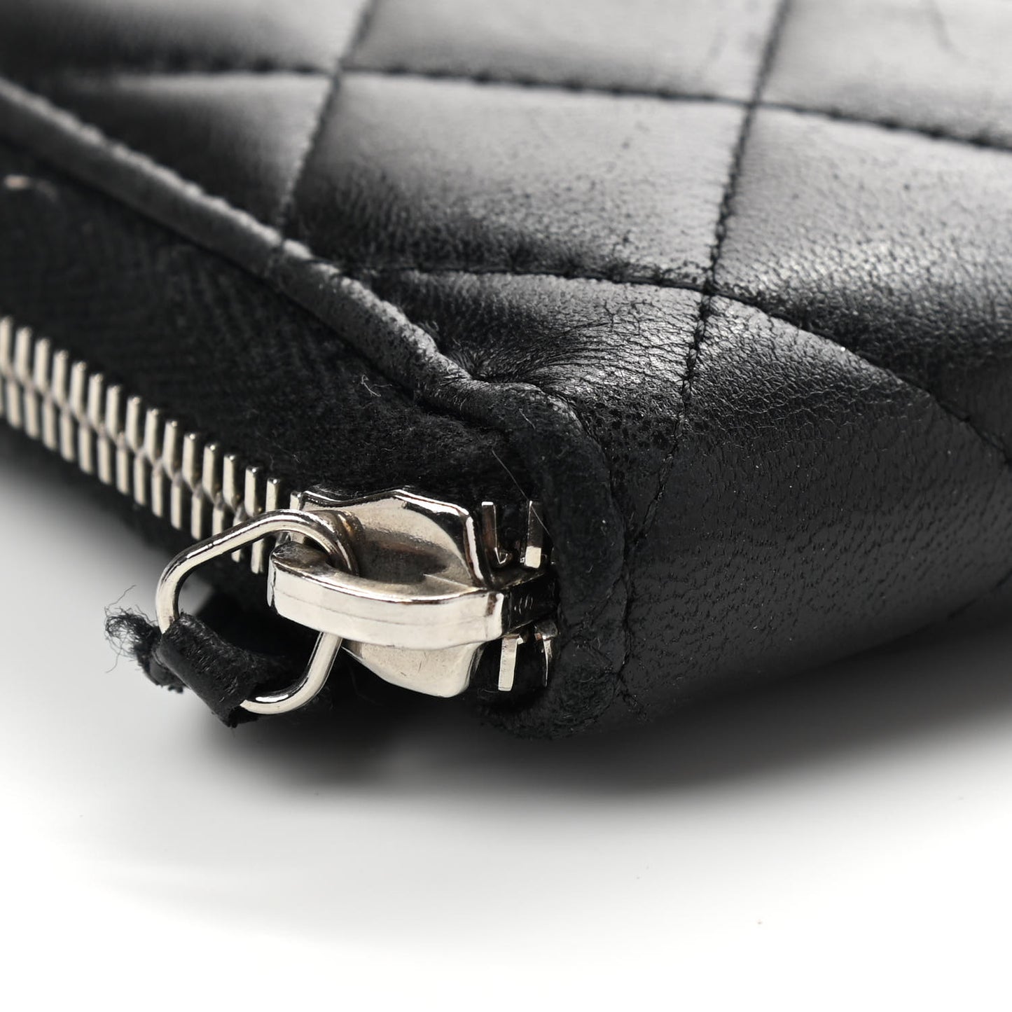 Lambskin Quilted Large Gusset Zip Around Wallet Black