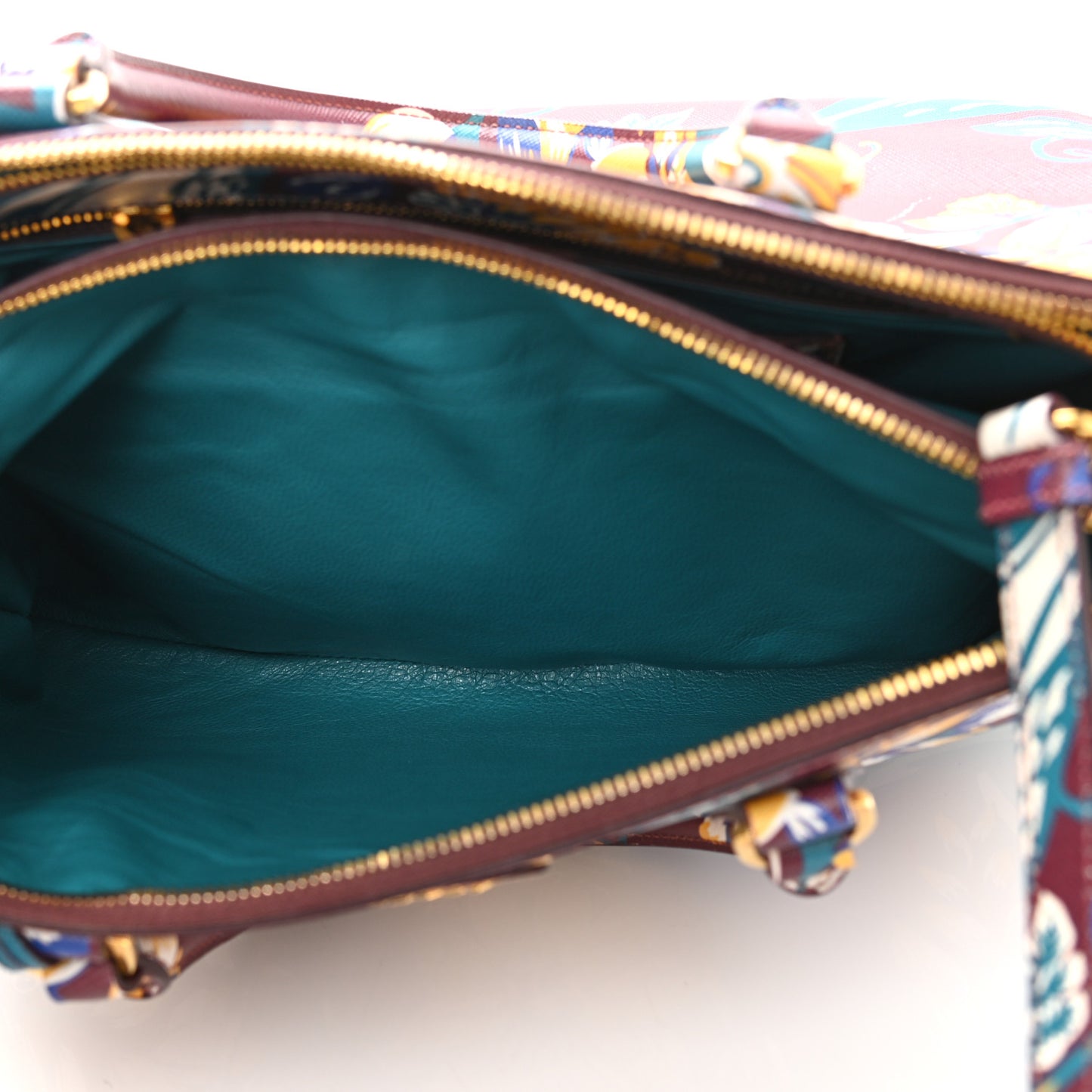 Saffiano Print Medium Galleria Double Zip Tote Amaranto