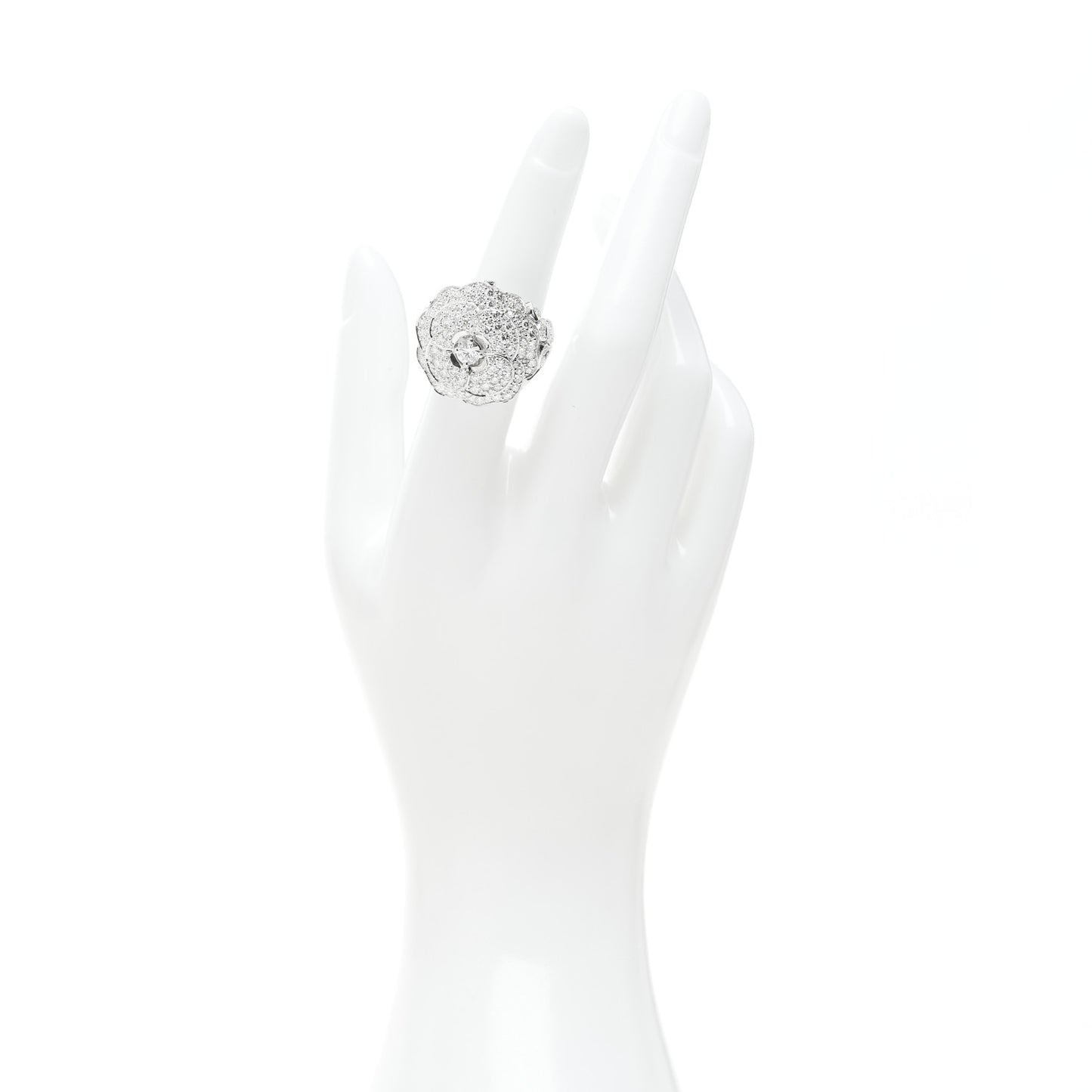 18K White Gold Diamond 3.50ct Bouton de Camelia Ring 52 6