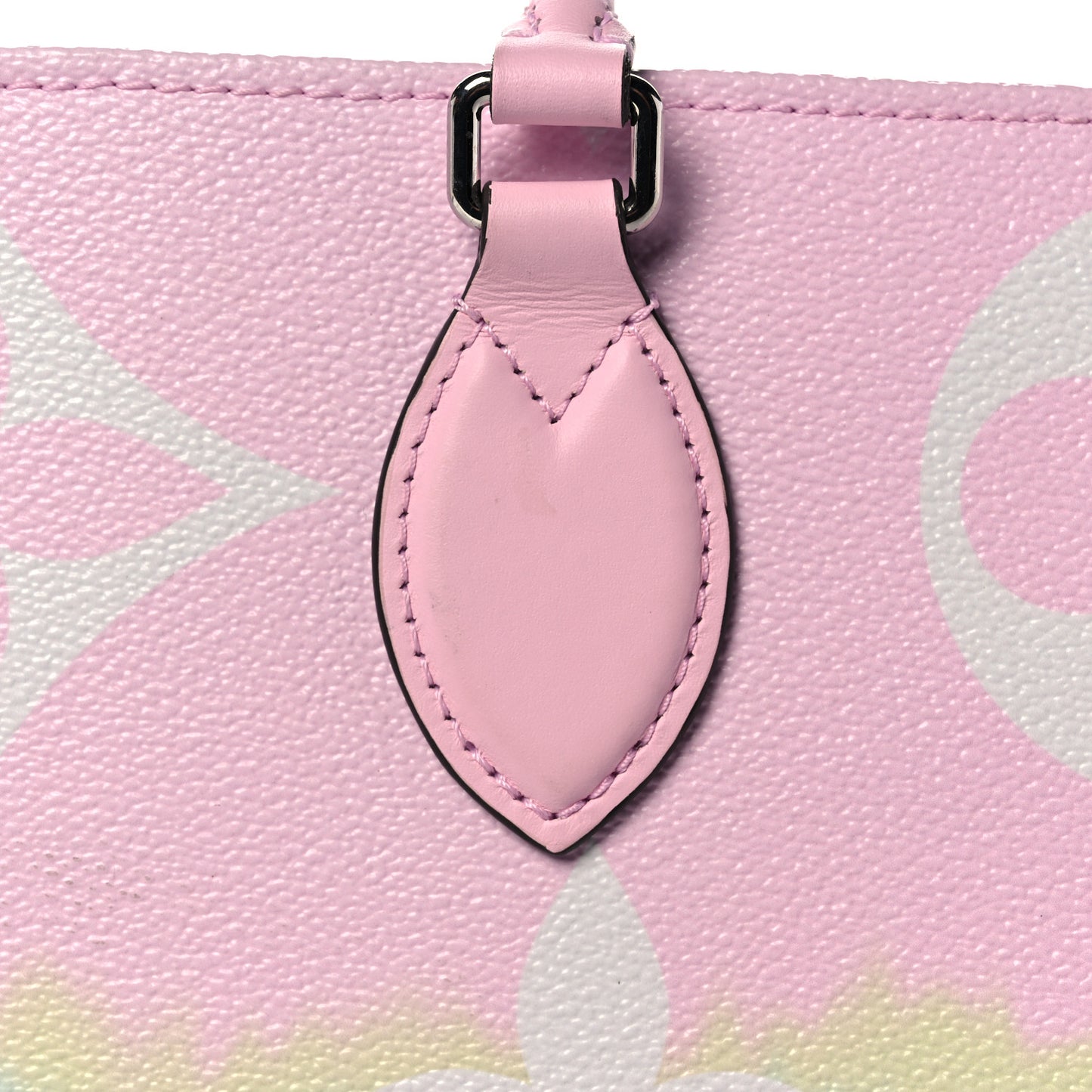 Monogram Escale Onthego GM Pastel