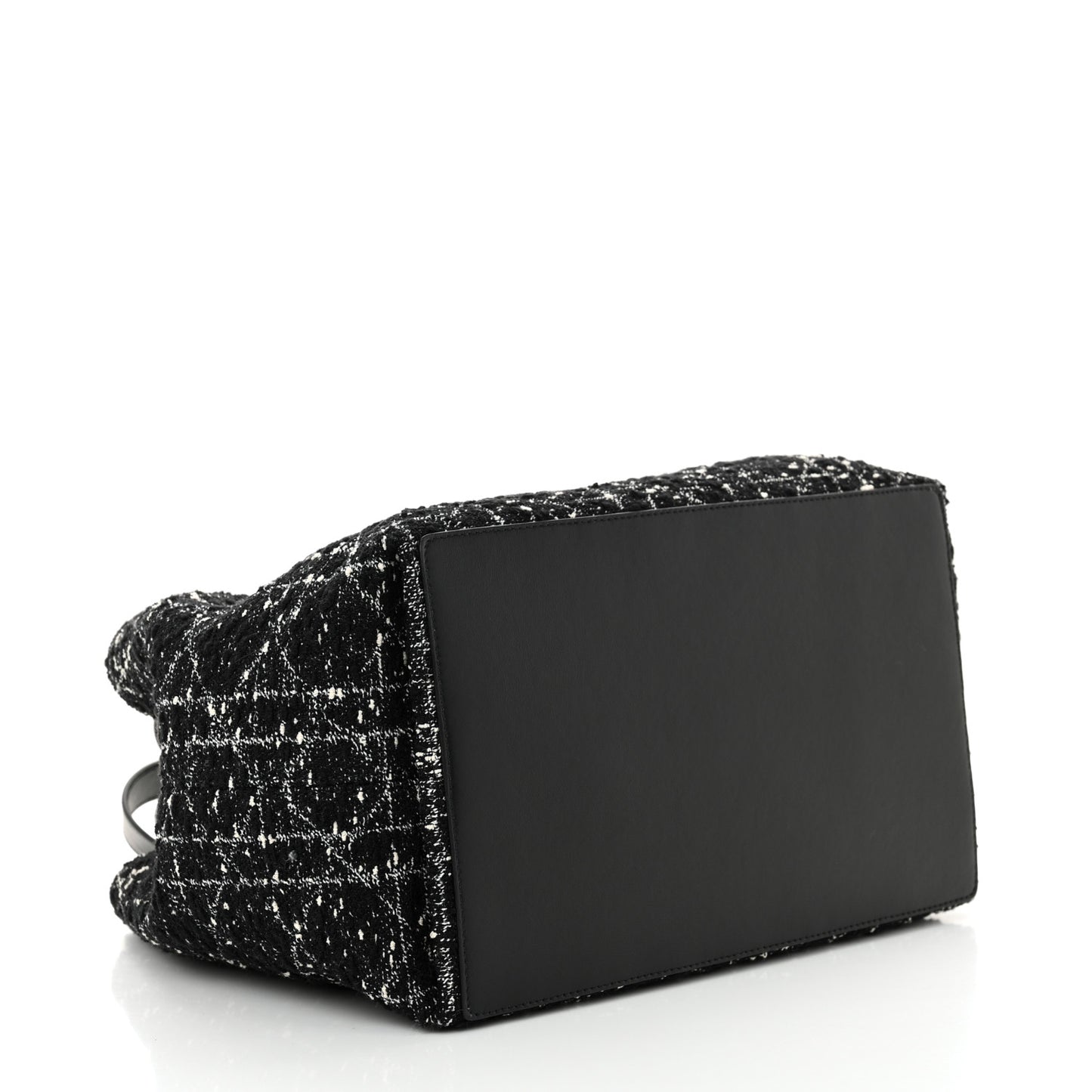 Calfskin Tweed Cannage Medium Toujours  Black White