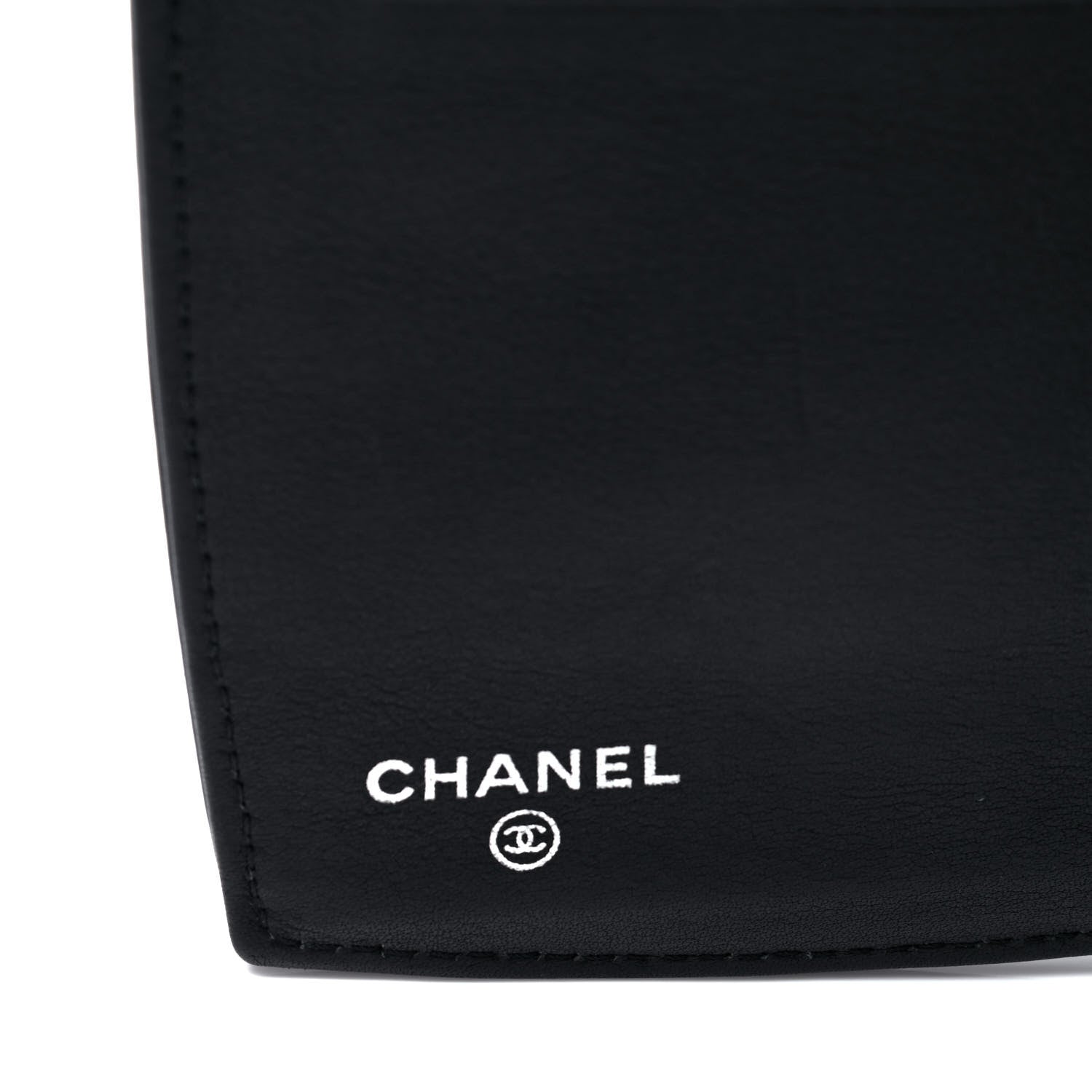 Chanel Patent Large CC Compact Zip Wallet Black 4 of 4