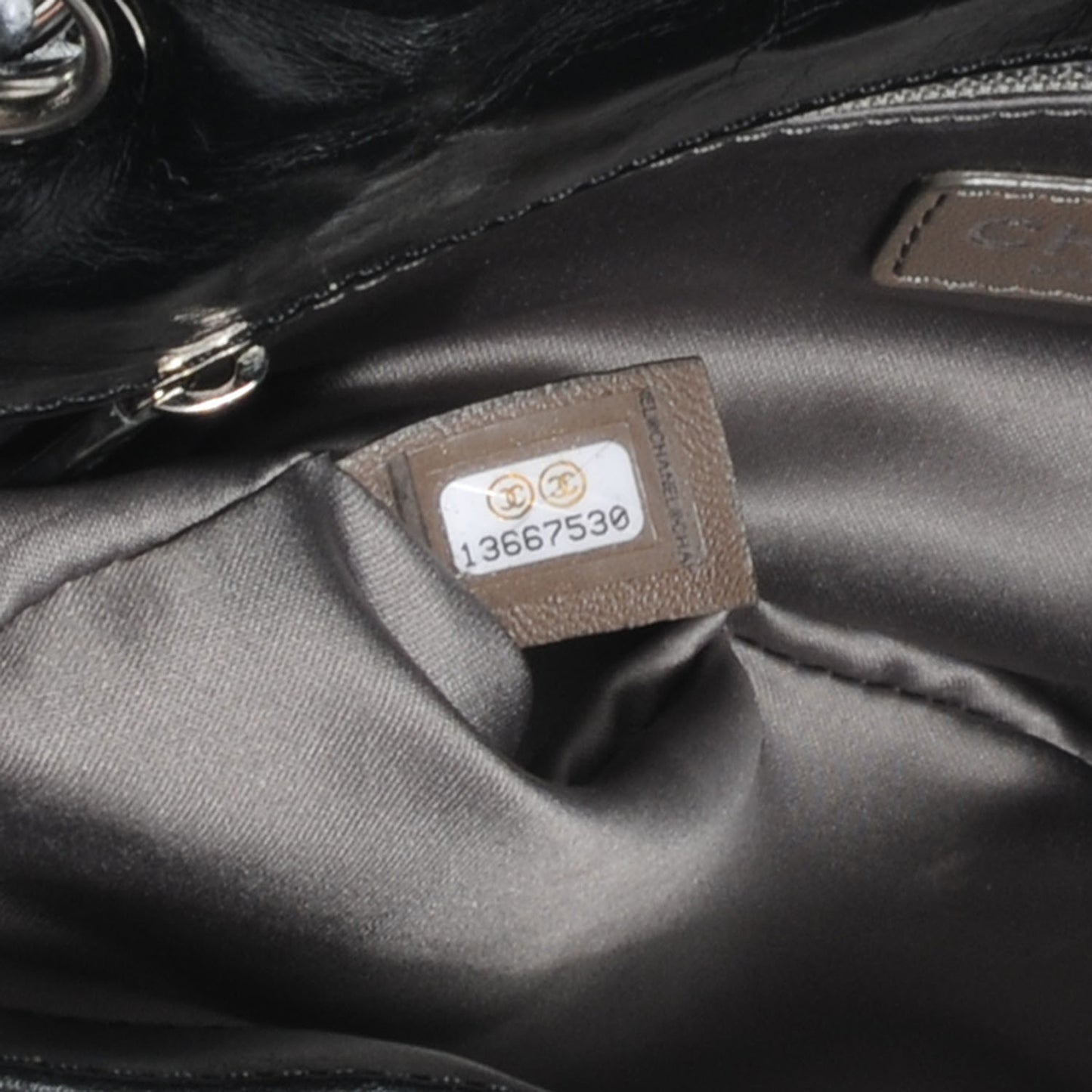 Glazed Calfskin Twisted Medium Flap Black
