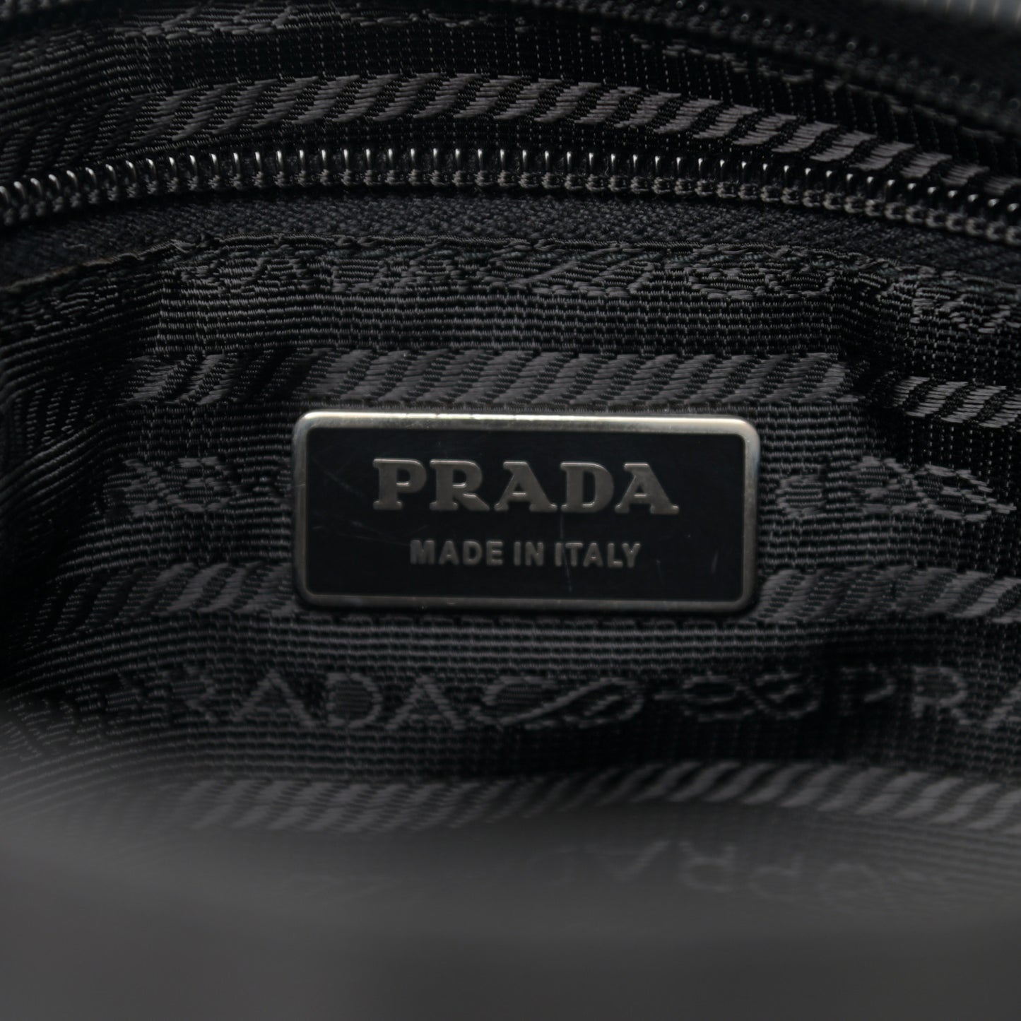 Nylon Vela Flat Messenger Bag Black