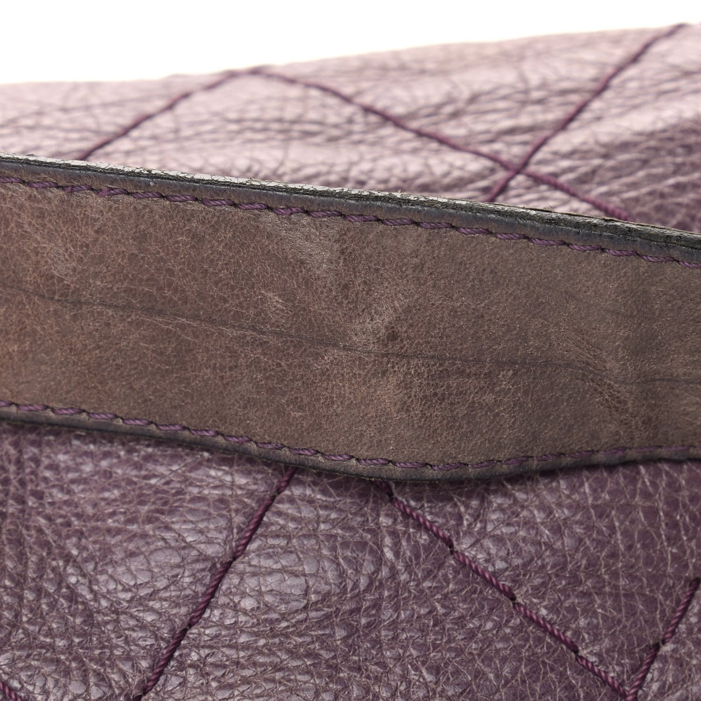Glazed Calfskin Stitched On The Road Flap Purple