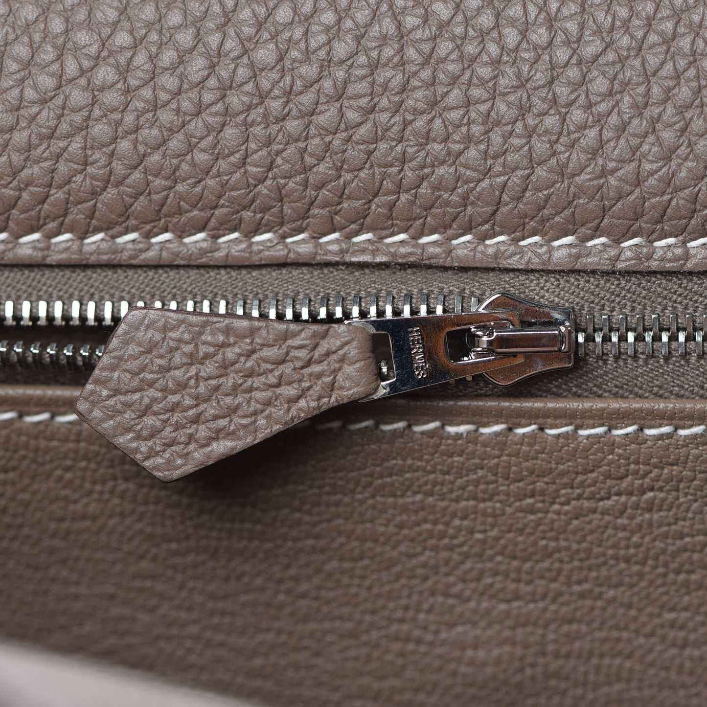Togo Shoulder Kelly 40 Etoupe