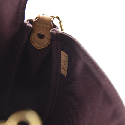 Louis Vuitton Monogram Favorite MM 7 of 12