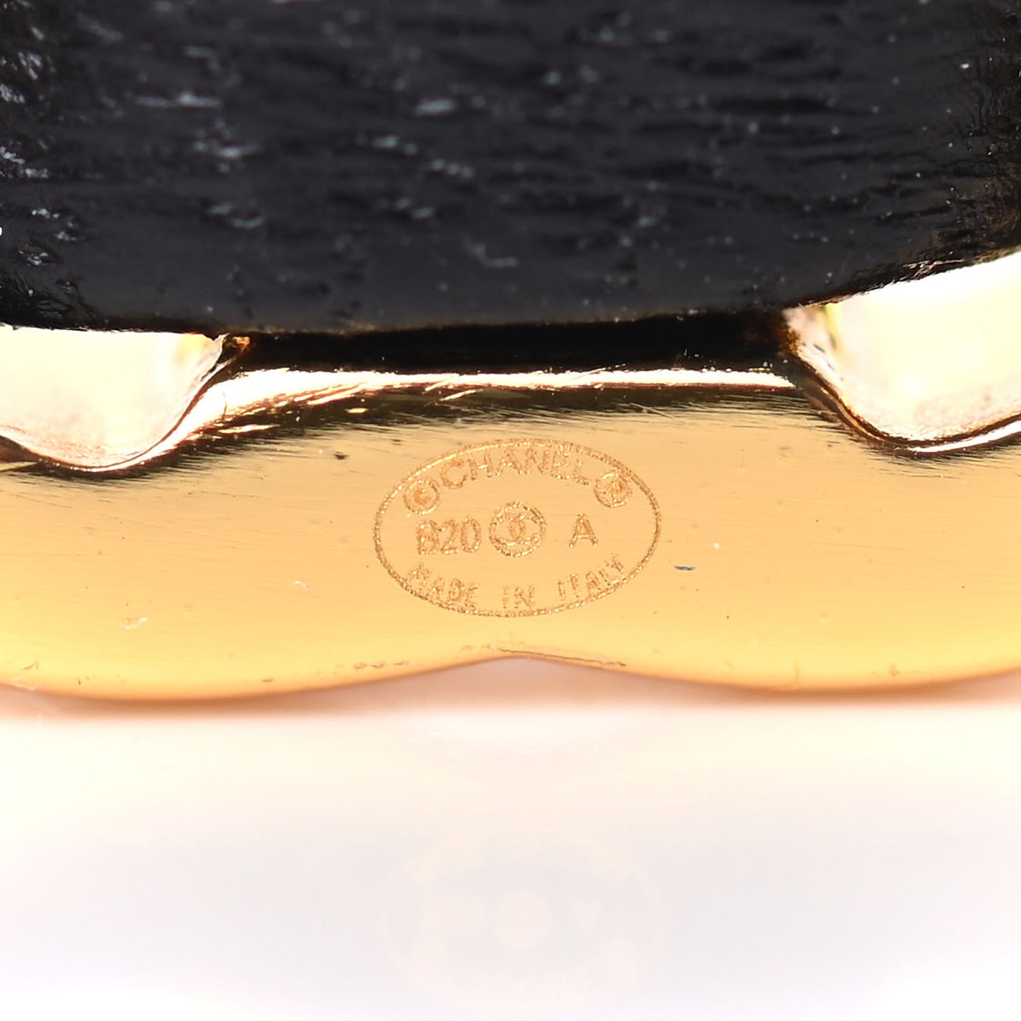 Lambskin Pearl CC Cuff Bracelet M Black Gold