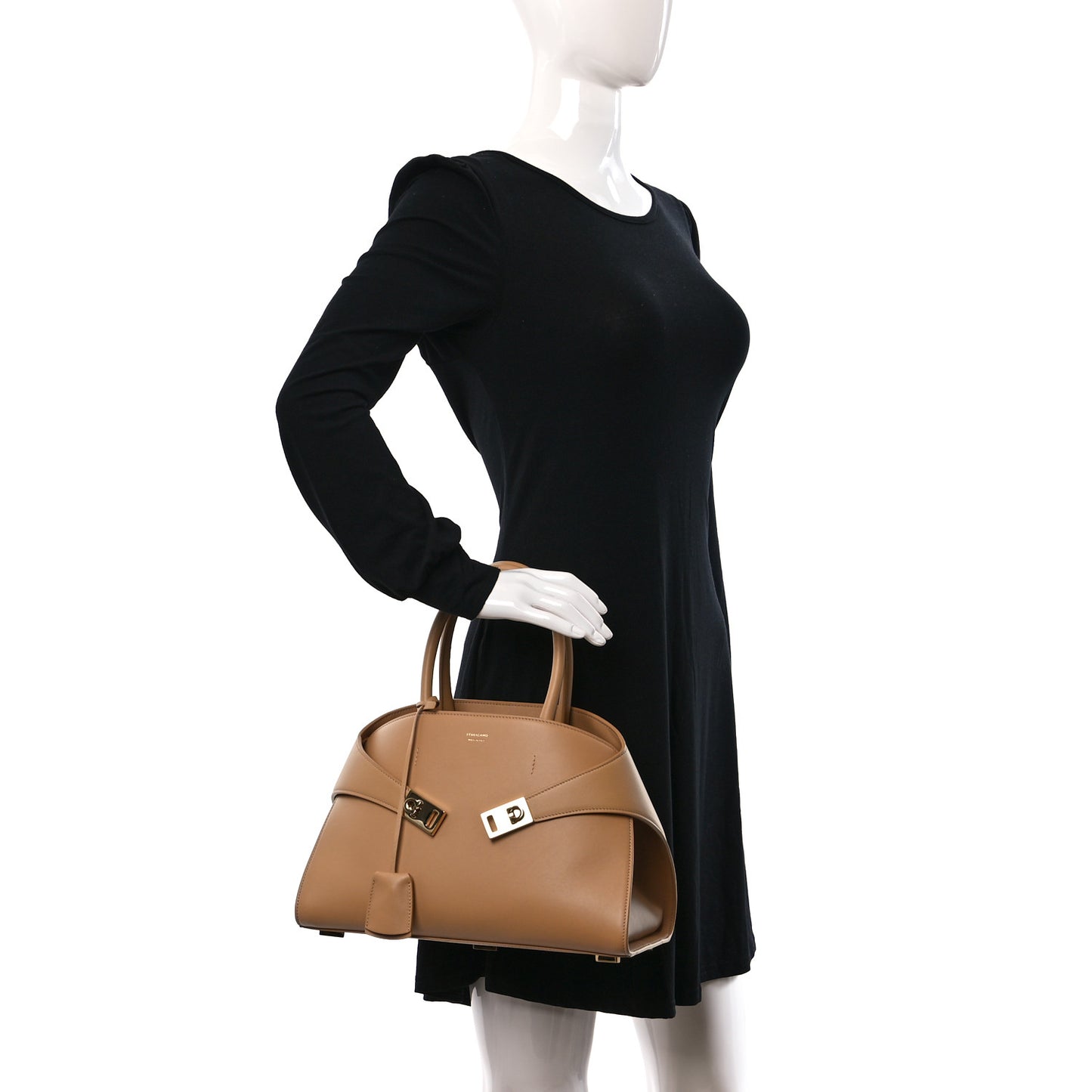 Natural Grain Calfskin Small Hug Bag Light Caramel