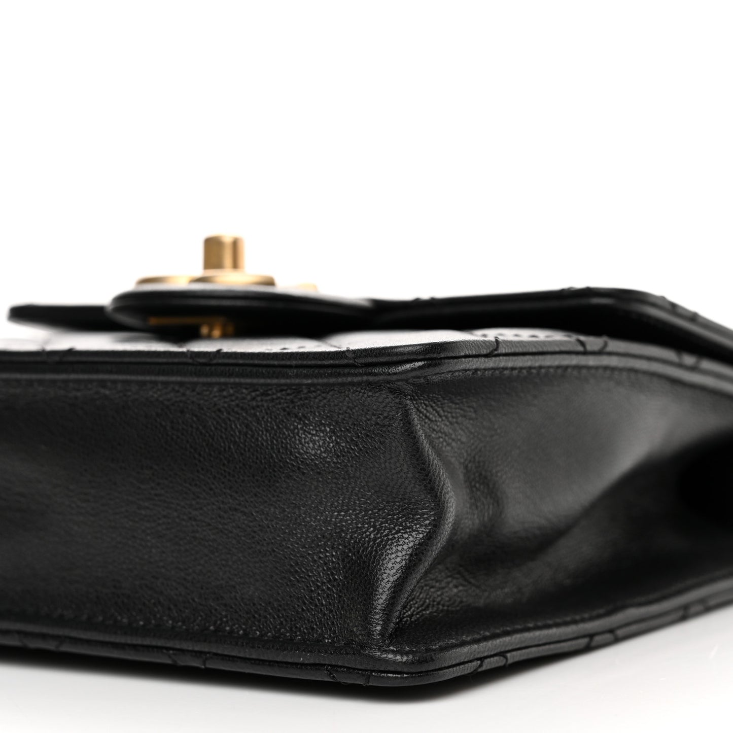 Goatskin Quilted Chic Pearls Flap Black