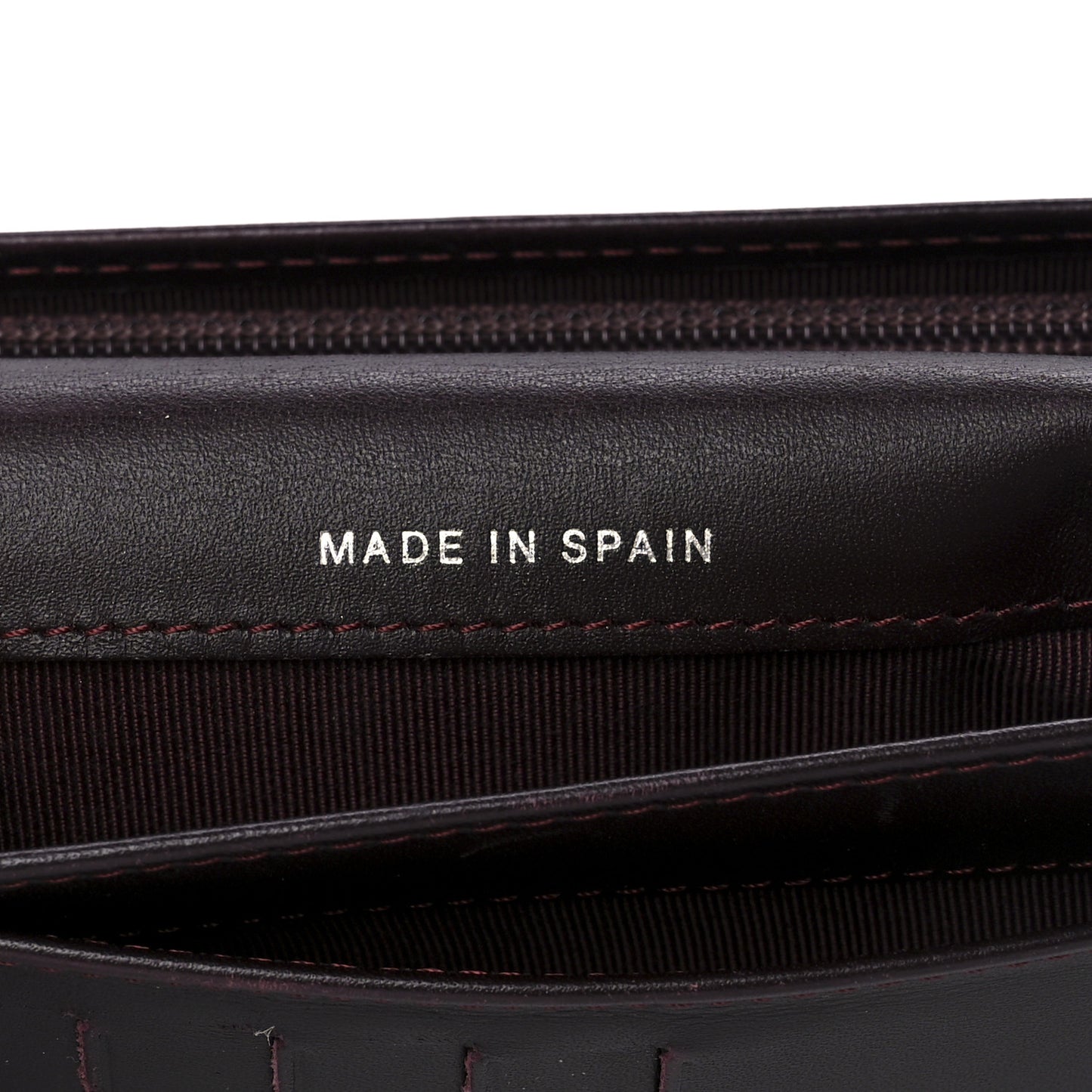 Caviar Quilted Yen Wallet Black