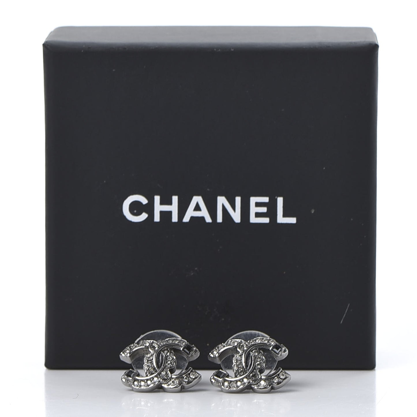 Ruthenium Crystal CC Earrings Silver Black