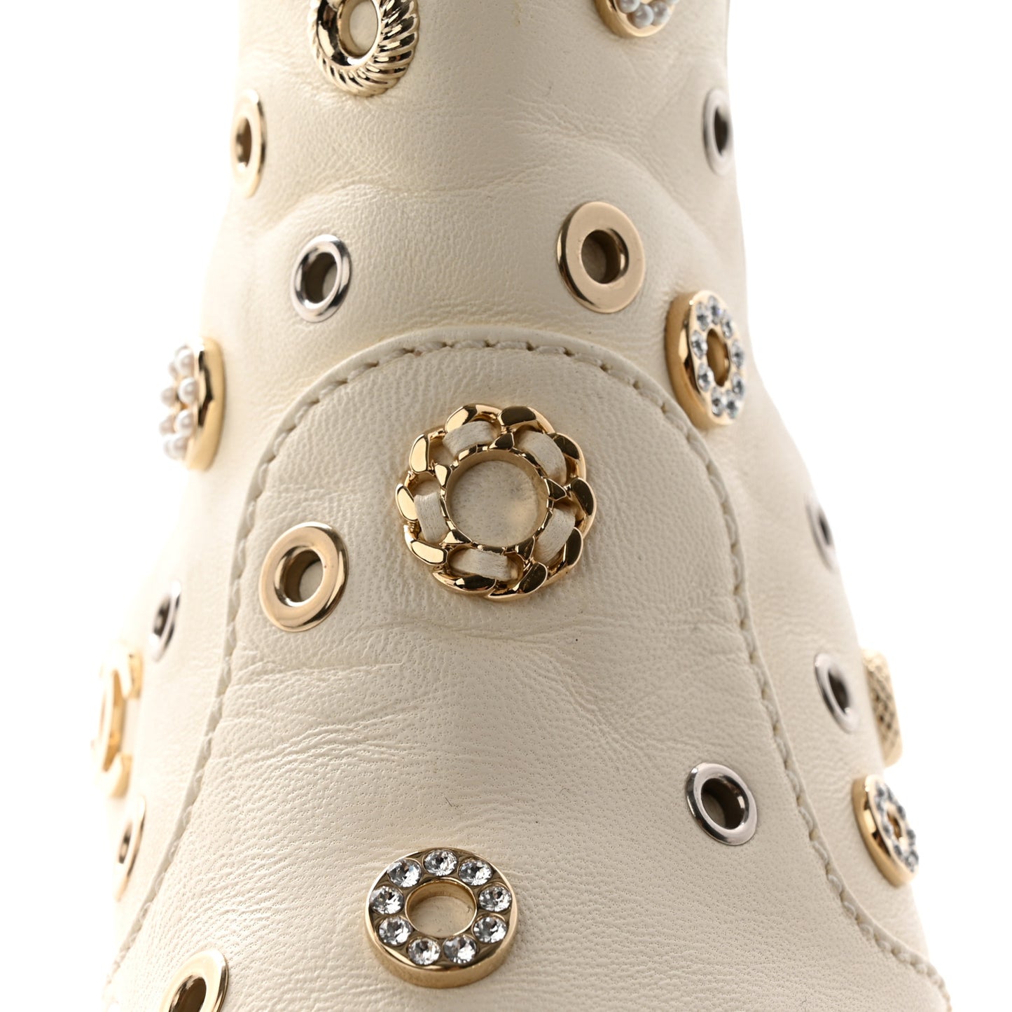 Lambskin Riveted Cap Toe Short Boots 38 Ivory Black
