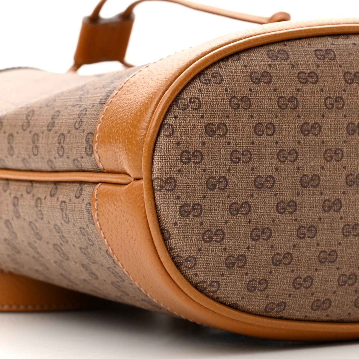 Gucci X DISNEY Mini Vintage GG Supreme Monogram Bucket Bag Beige Vintage Sun Oil 9 of 10