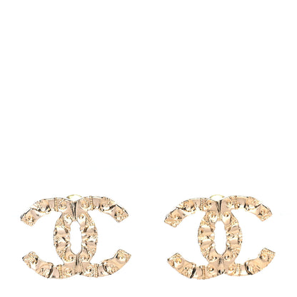 Chanel Metal Textured CC Earrings Gold 1 of 4