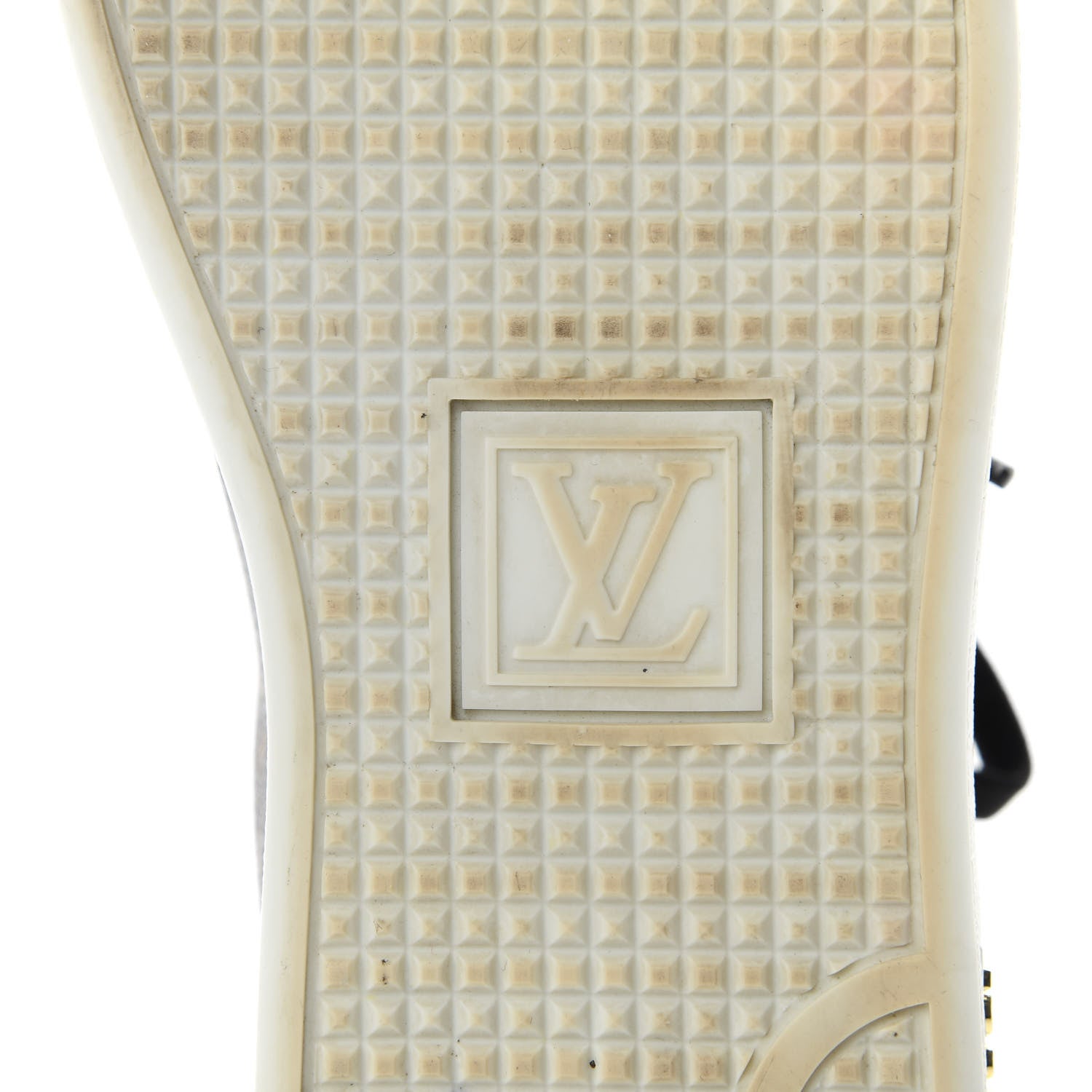 Louis Vuitton Patent Monogram Frontrow Sneakers 39 7 of 10