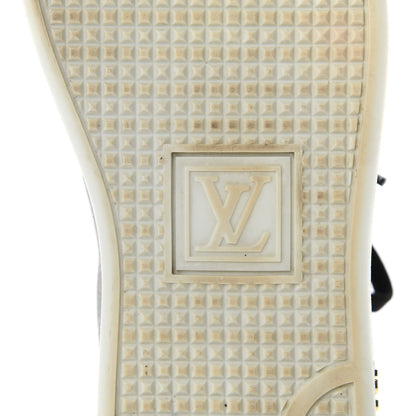 Louis Vuitton Patent Monogram Frontrow Sneakers 39 7 of 10