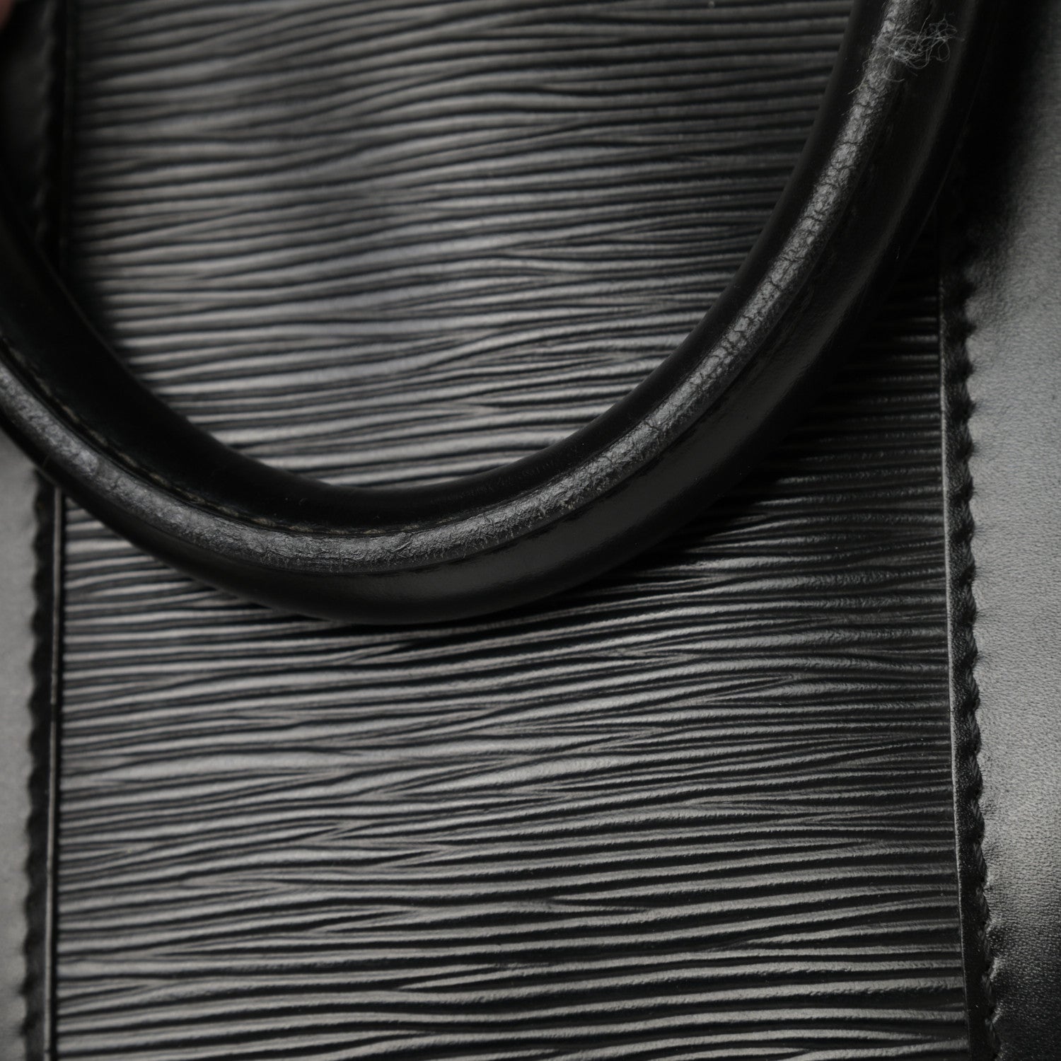 Louis Vuitton Epi Keepall 45 Black 14 of 17