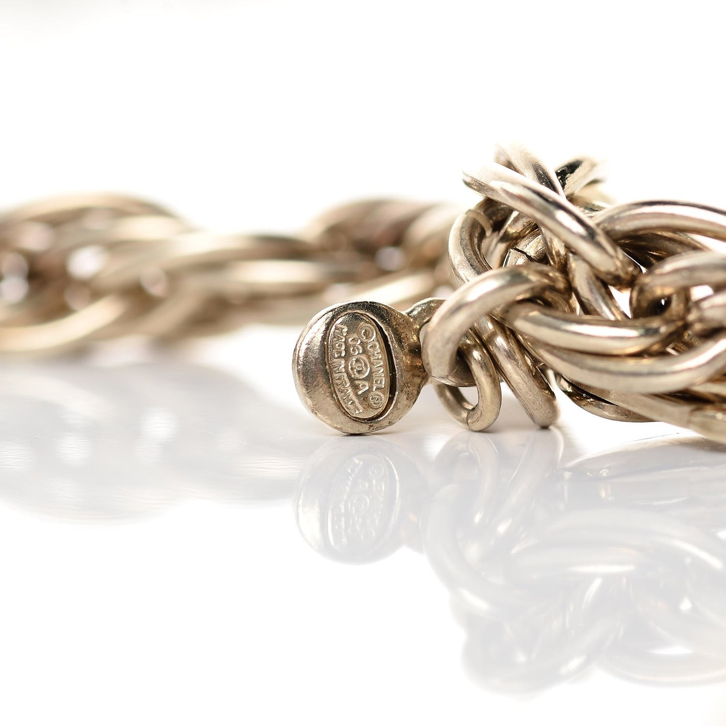 Metal Chain CC Belt Gold