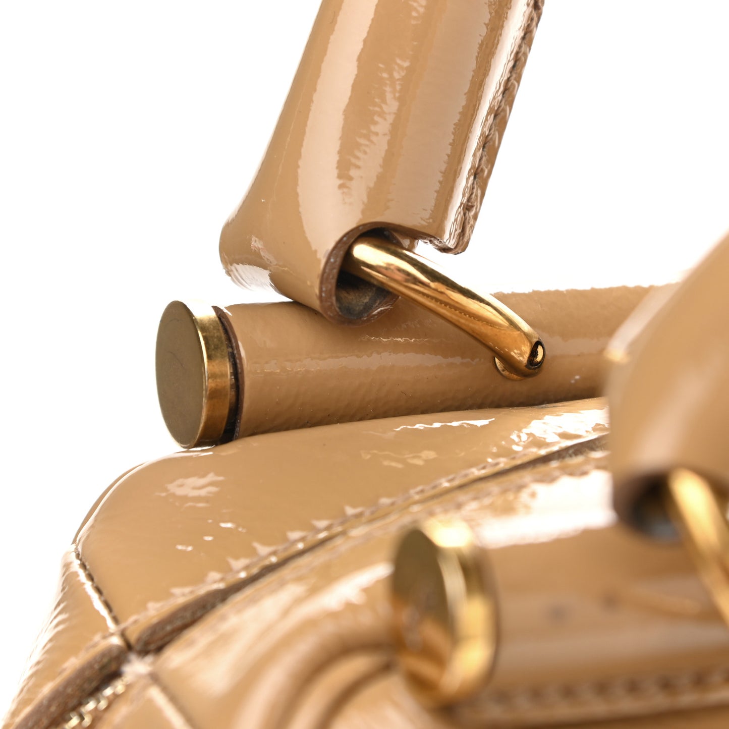 Patent Medium Majorelle Beige