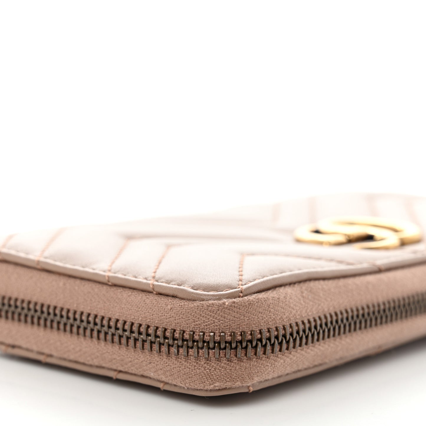 Calfskin Matelasse GG Marmont Zip Around Wallet Porcelain Rose
