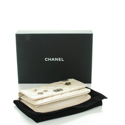 Chanel Metallic Calfskin Lucky Charms Casino 2.55 Reissue Wallet On Chain WOC Ivory 4 of 8