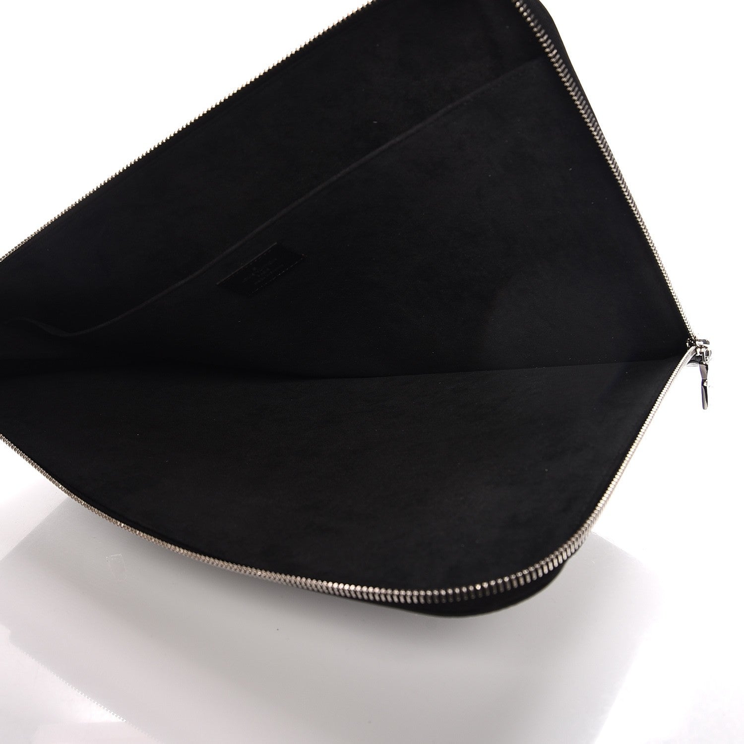 Louis Vuitton X SUPREME Epi Pochette Jour GM Black 5 of 8