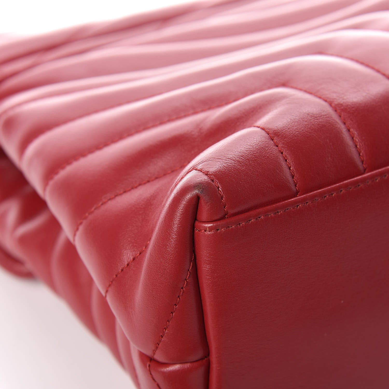 Saint Laurent Calfskin Y Quilted Monogram Medium Loulou Chain Satchel Lipstick Red 10 of 11