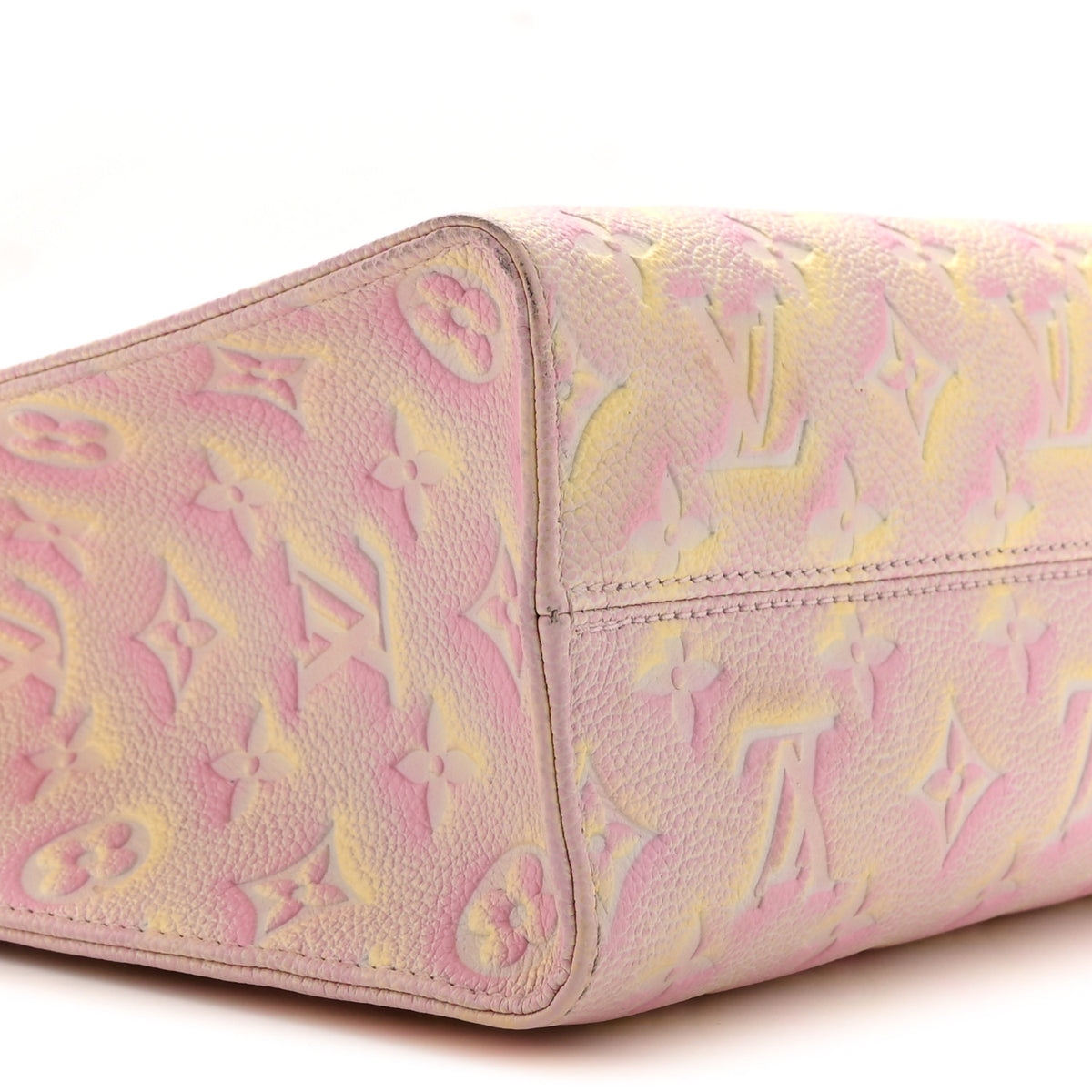 Louis Vuitton Empreinte Monogram Summer Stardust Onthego PM Pink 8 of 9