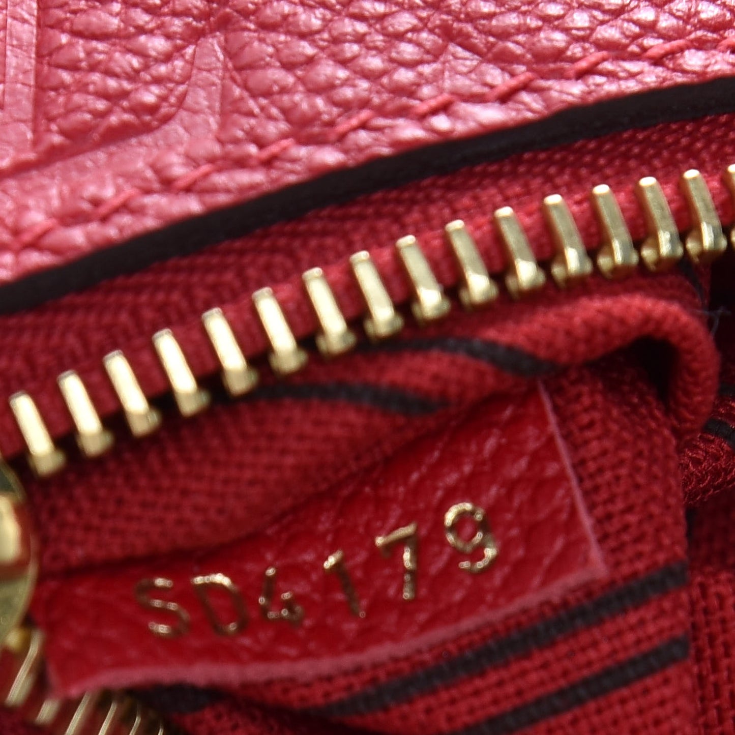 Empreinte Pochette Metis Scarlet
